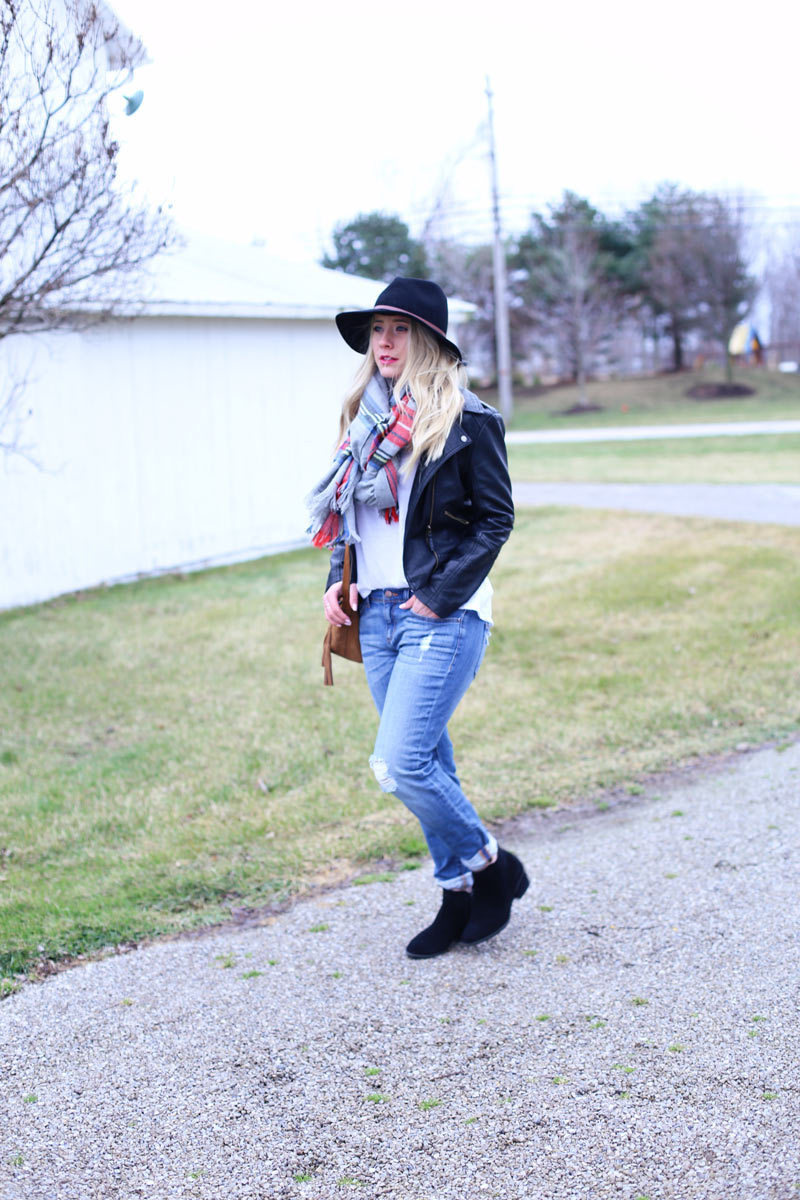 Abby loves boyfriend jeans