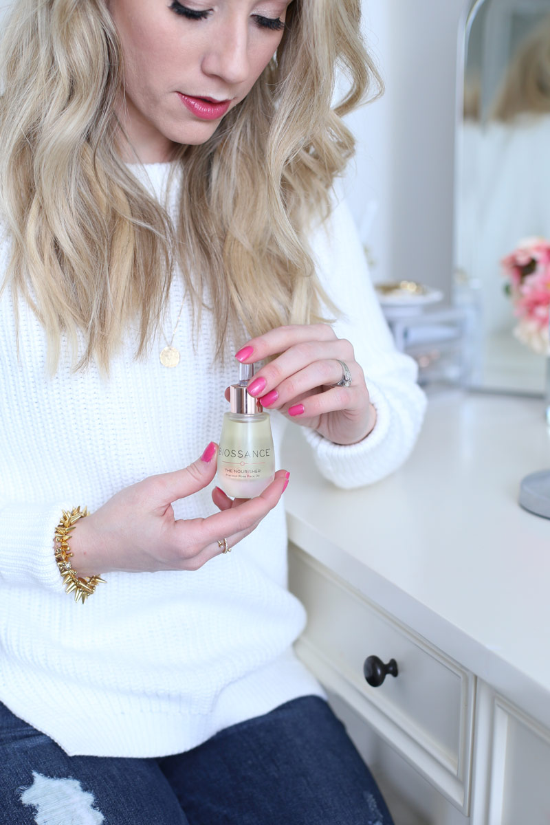 Abby puts on perfume. Twist Me Pretty. 5 ways to self-love