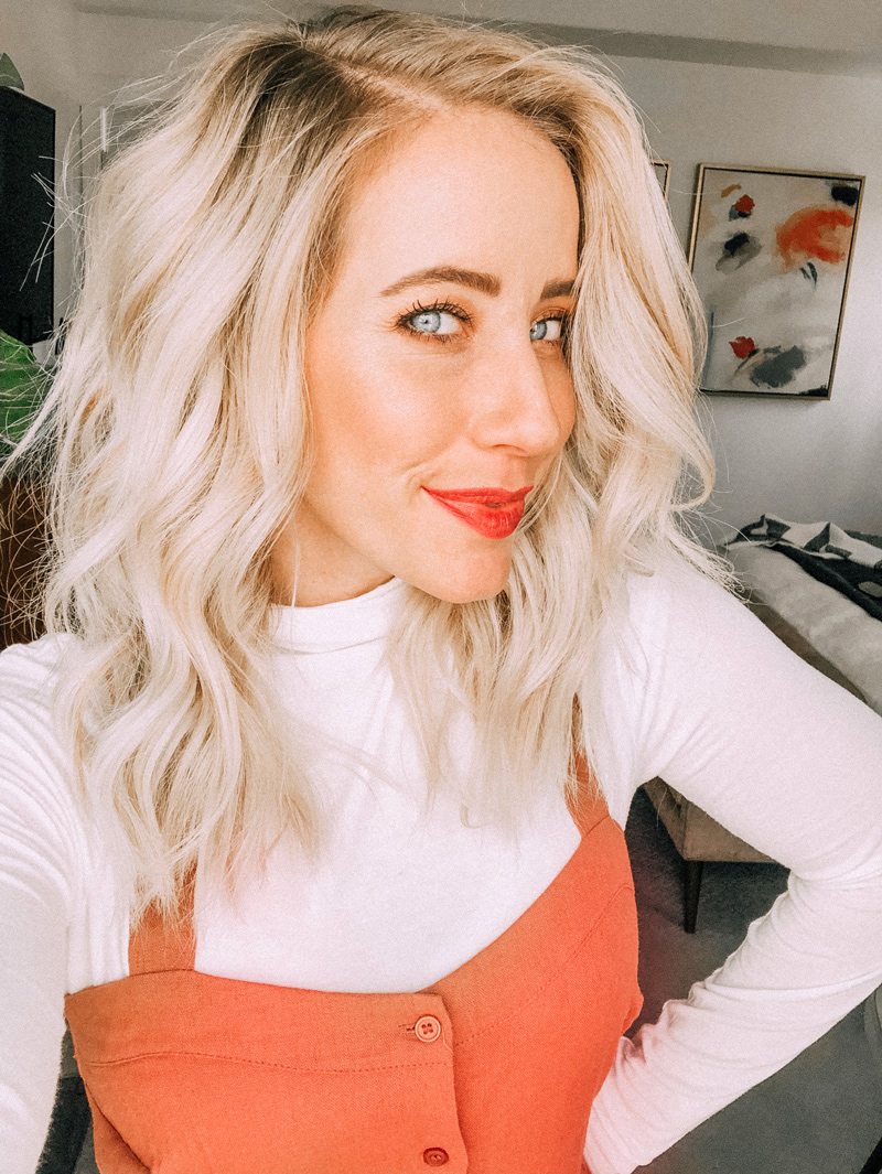 6 Tricks to Get Flirty Curls Full of Volume for Short Hair