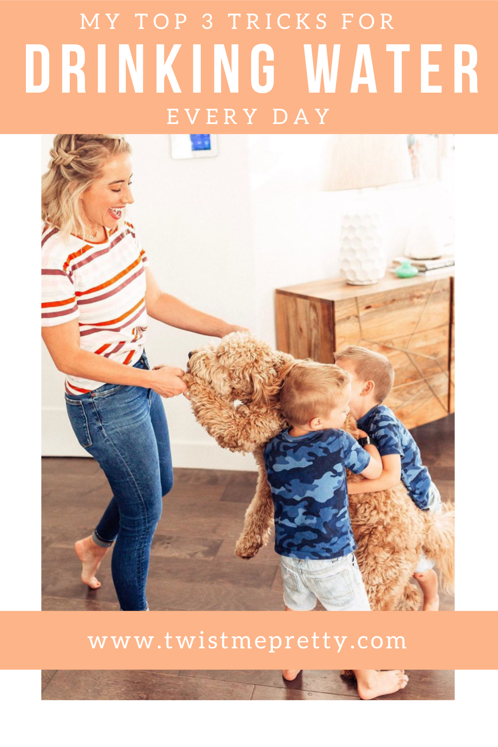 My top 3 tricks for drinking more water every day. www.twistmepretty.com