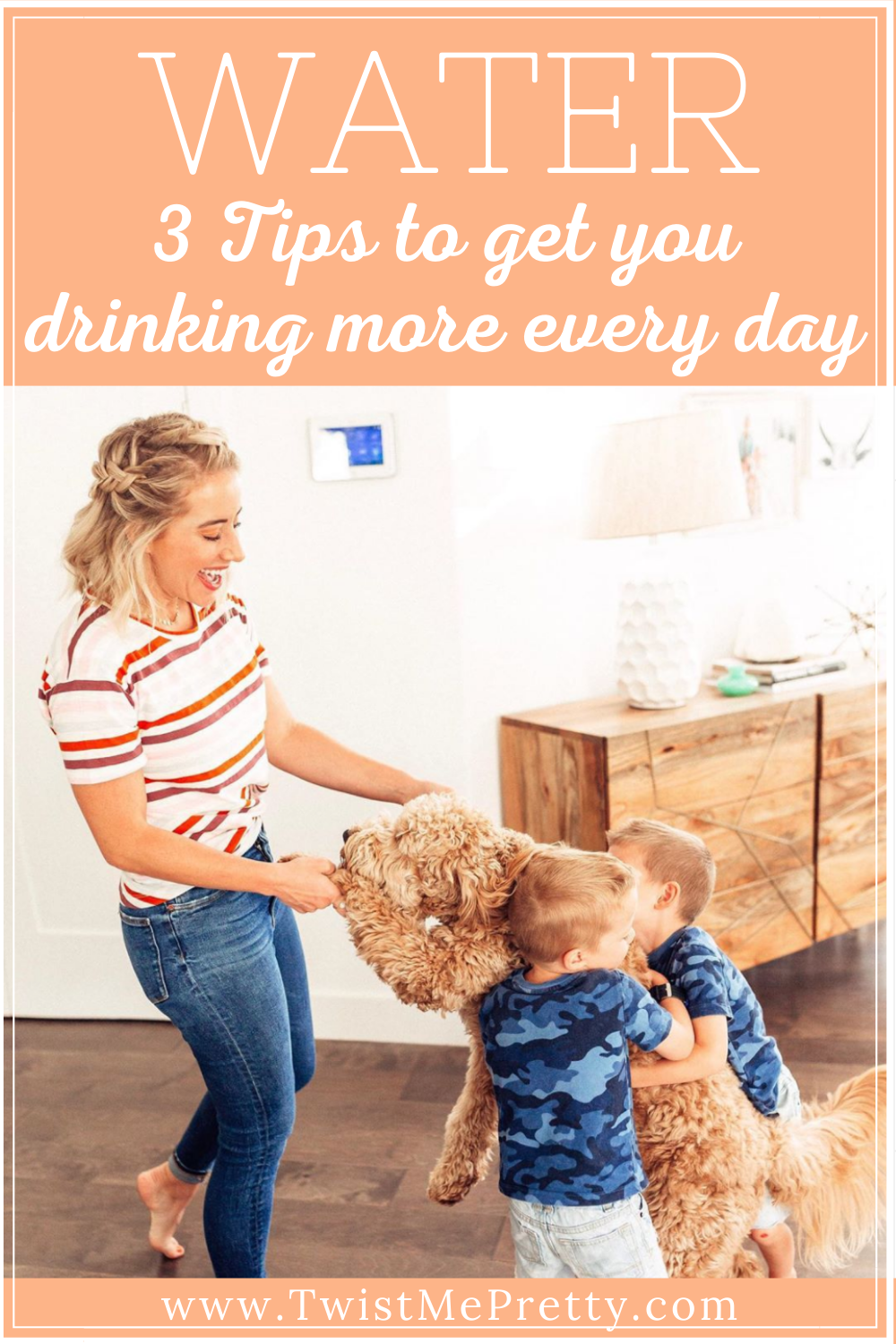 My 3 tricks to get you drinking more water every day! www.twistmepretty.com